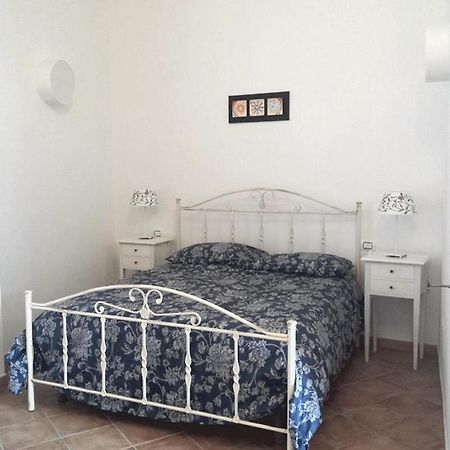 La Scaletta 19 Hotel Crispiano Cameră foto